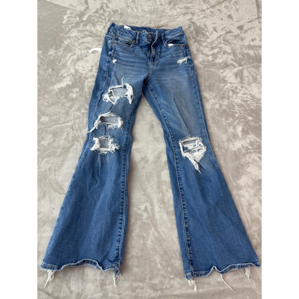 American Eagle Distressed Flare Jeans Blue High Rise Raw Hem Size 4 Short 1511